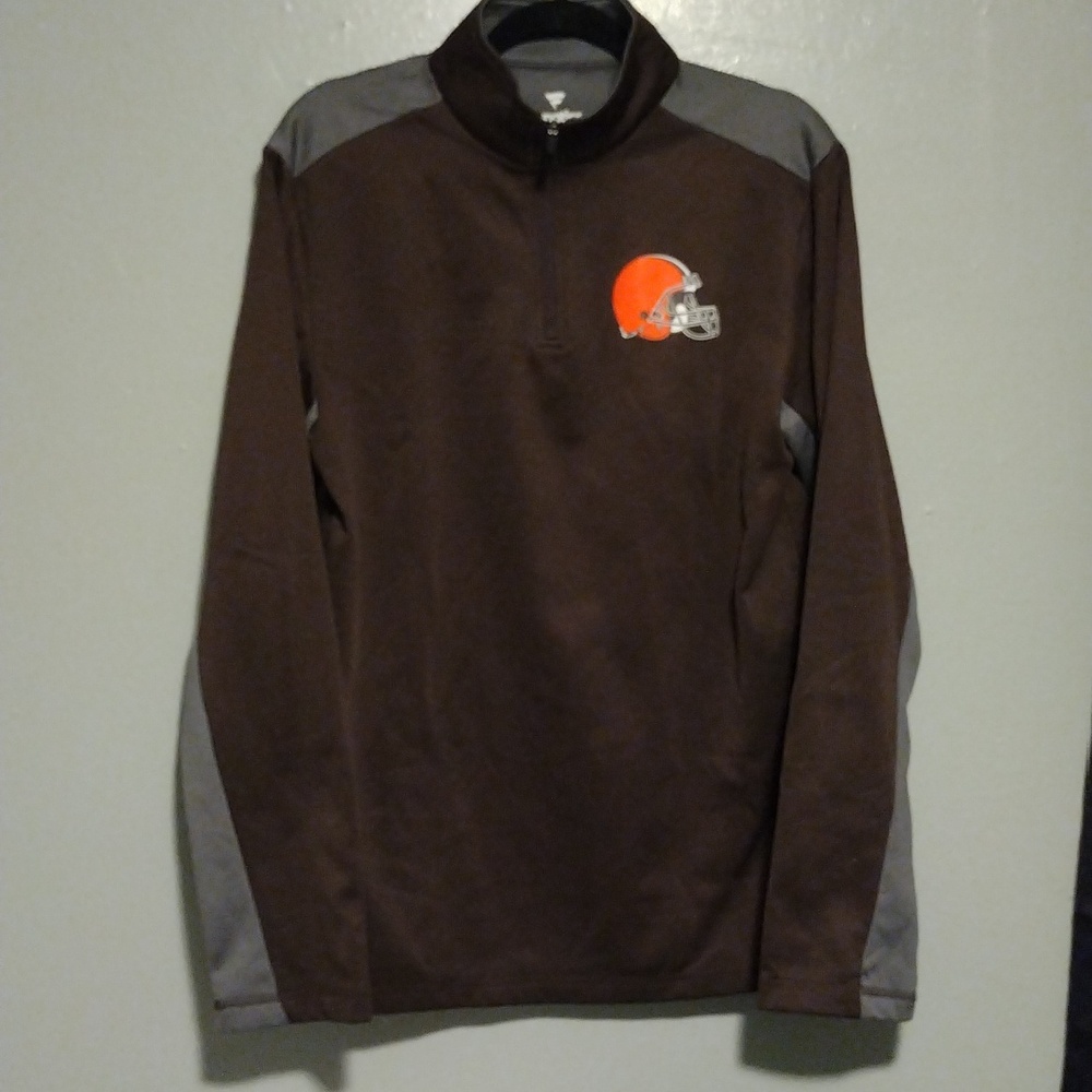 Fanatics Mens 1/4 zip Cleveland Browns sweatshirt size M